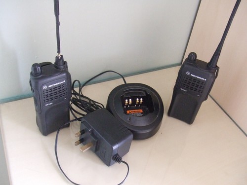 Motorola gp320 commercial - 2,