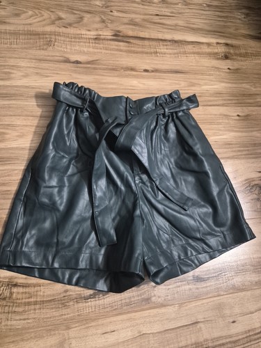 Woman faux leather shorts - leather, uk