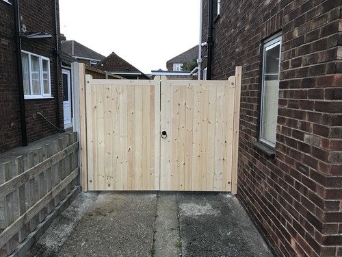 Wooden driveway gates - wooden, frame