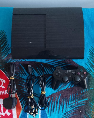 Sony playstation super slim - 3,
