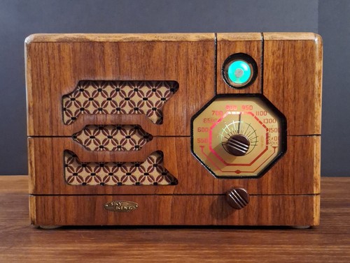 Old antique wood - old, king