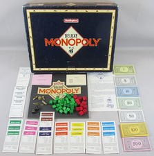 Monopoly Deluxe 1990 Vintage Waddingtons Edition 2-6 Players 8+