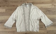 Peacocks 3/4 Sleeve Open