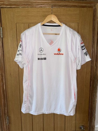 Mclaren mercedes team - mclaren,