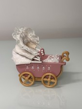 Sylvanian families epoch - sylvanian, pink