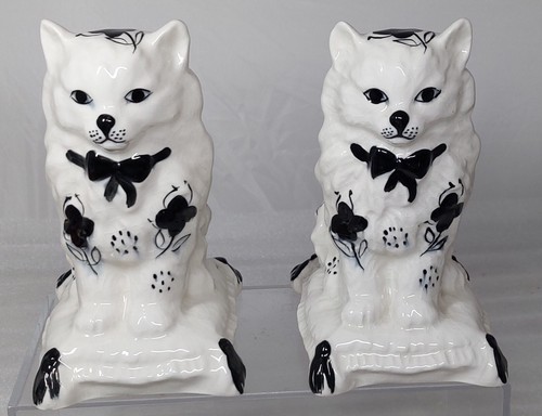Pair vintage staffordshire - vintage,