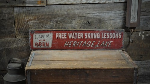 Custom water skiing - lake, house