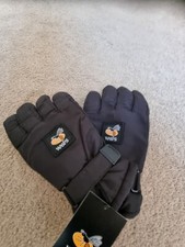 Wasps Rugby Winter Gloves