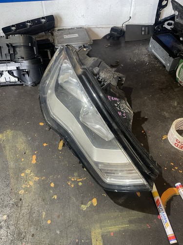 Audi drivers headlight - audi, a3