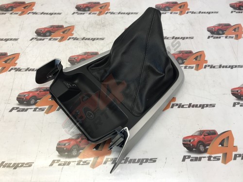 Nissan navara black leather - black,