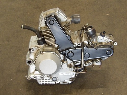 Ducati monster 900 2000 - ducati,
