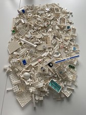 1 Kilo of Lego assorted white