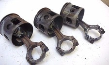 JOHNSON 60hp OUTBOARD ENGINE 3 X PISTONS & CONRODS - 3 CYLINDER 1970's