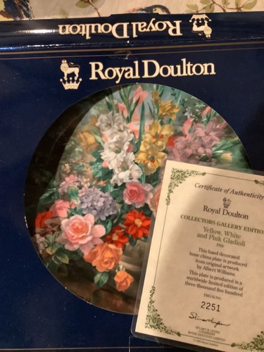 Royal doulton display plate - doulton,