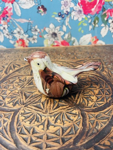 Pretty glass bird figurine - pretty,