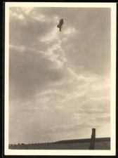 Photography WWII, Captive