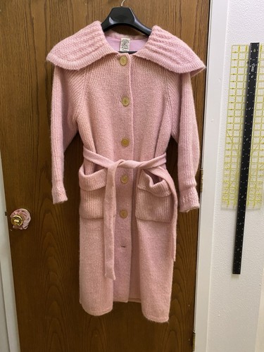 Vintage pink austrian knitted - austrian,