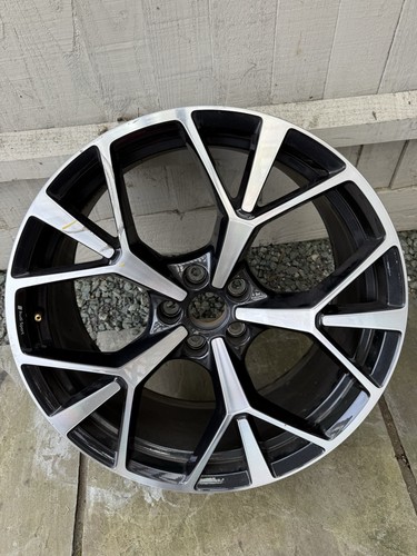 Audi 2025 alloy wheel - 2025, 20"