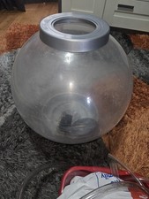 60 Ltr Orb Fish Tank With Some