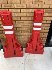 1x Folding Traffic Barrier Red 210x50x105 