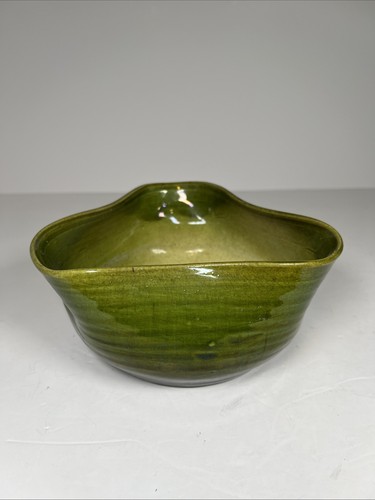 Bretby green glazed - green,