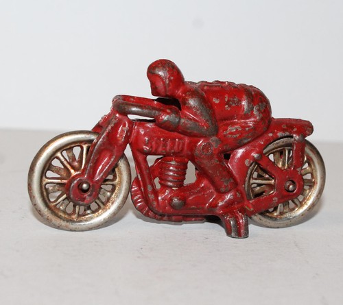 Antique toy cast - –, pea