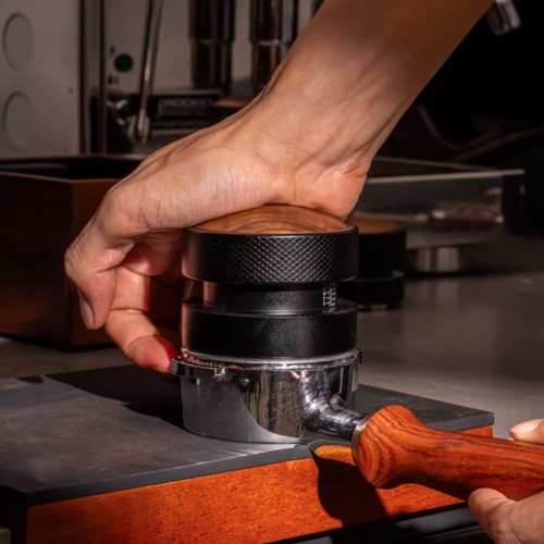 Adjustable depth self leveling - adjustable, self-leveling