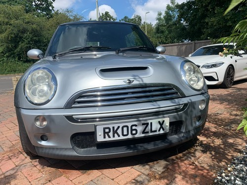 Mini cooper convertible - mini,