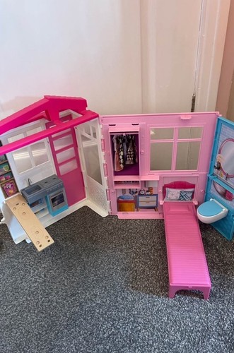 Barbie pink folding plastic - barbie,