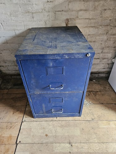 Metal filing cabinet - cabinet, 2-drawer