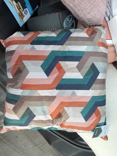 Geometric cushion cover - geometric,