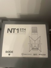Rode NT1 5th Generation Studio Condenser Microphone Silver  BOXED 