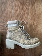 CAT Ottawa Walking Boots
