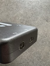 TV Signal Booster Amplifier /Splitter 2 TVs 87-782MHz 16dB Max Gain