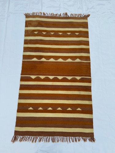 Vintage hand woven - hand,