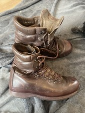 Altberg defender boots size 10M   #R4