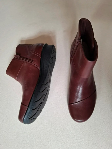 Clarks brown leather comfort - brown,