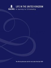 Life in the United Kingdom: a journey to citizenship [large print version] By L