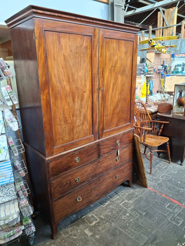 George iii mahogany linen - george,