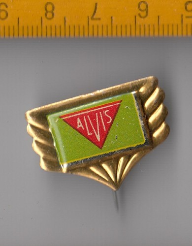 Vintage tin plate - car, pin
