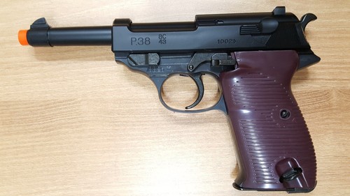 Walther wwii german army - p-38,