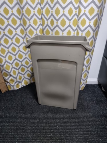 Rubbermaid recycling bin grey - bin,