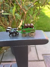 Lledo DG31001, Horse Drawn Brewers Dray, Everards Brewery