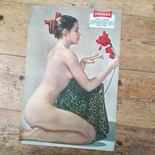 Parade Glamour Magazine Colour