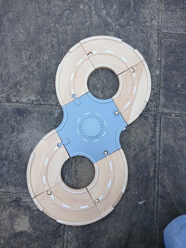 Brio roads and roundabout - brio,