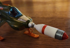 TV Styled Multicolour Sixteen