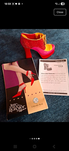 Just the right - right, shoe