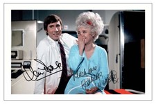BARBARA WINDSOR & JIM DALE