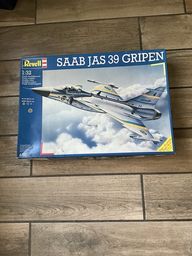 Revell 4752 saab - revell, 39