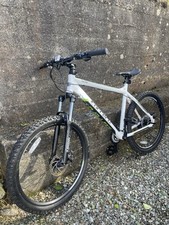 Carrera Centos 13 White mens bike - Barely used